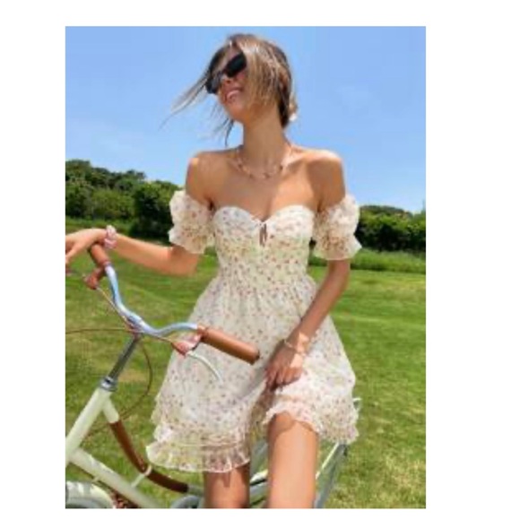 Floral off shoulder babydoll dress - Picture 1 of 4